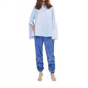 NEW THEO THE LABEL echo side button boyfriend stripe shirt in sky blue